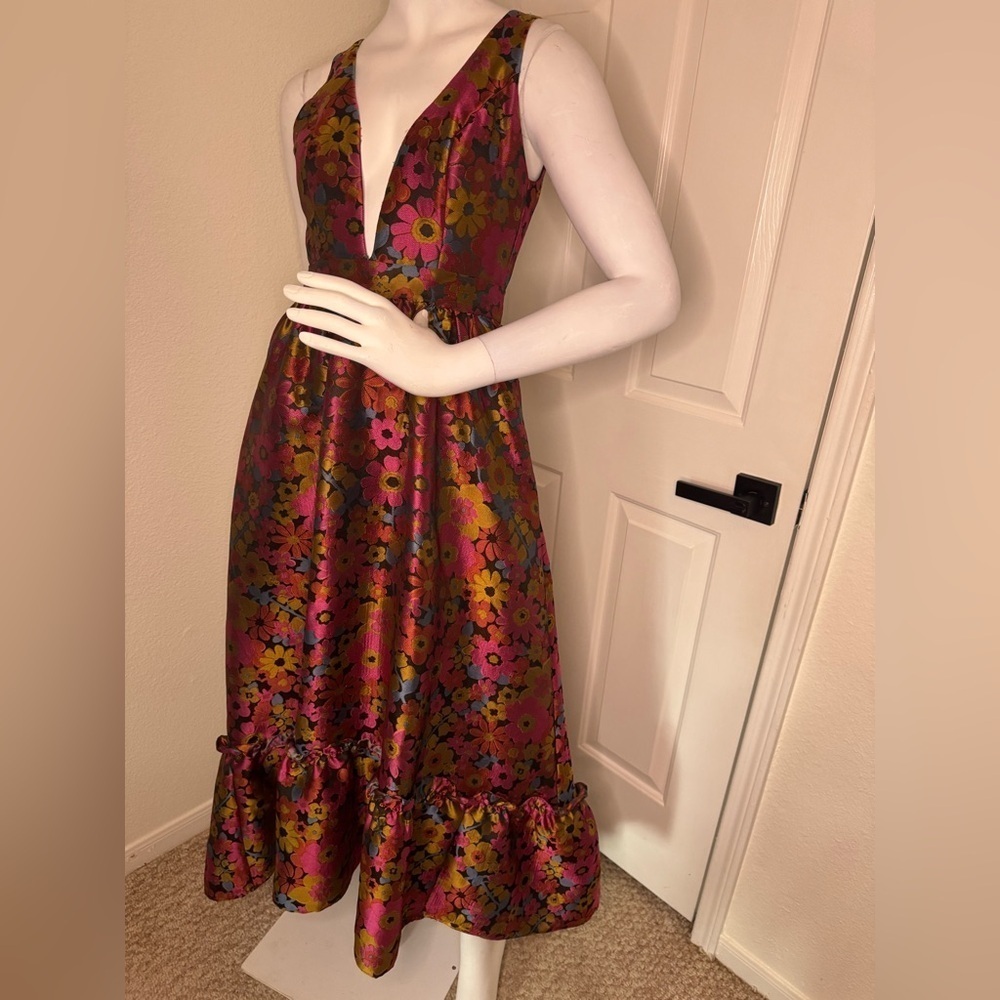 Hutch Floral Pink Maxi Dress - Picture 5 of 17